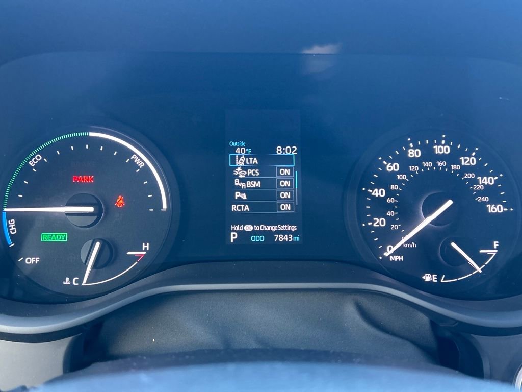 Used 2023 Toyota Sienna XSE image 21