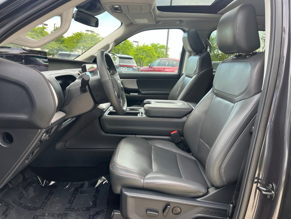 Certified 2025 Ford Expedition Max Active AWD/4WD image 25
