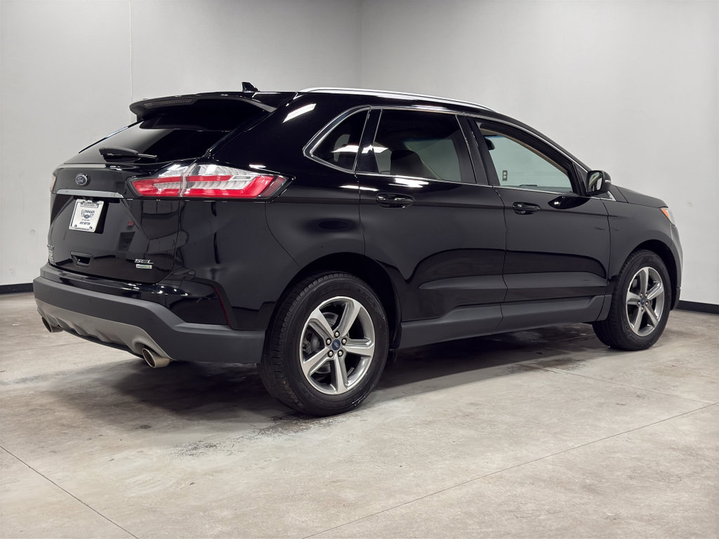 Certified 2020 Ford Edge SEL w/ Convenience Package image 8