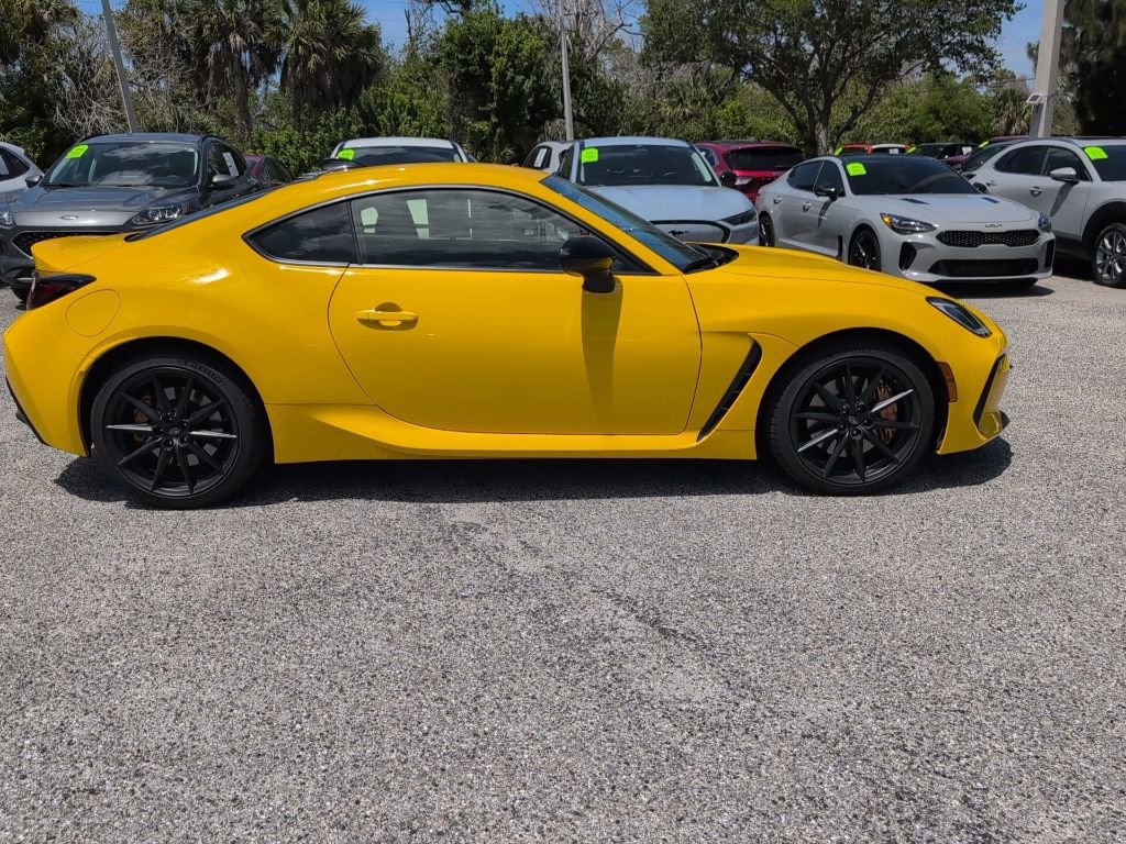 Used 2026 Subaru BRZ Series.Yellow RWD image 2