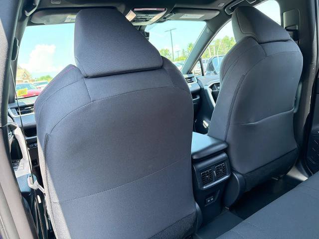 Used 2024 Toyota RAV4 SE w/ Weather & Moonroof Package AWD/4WD image 19