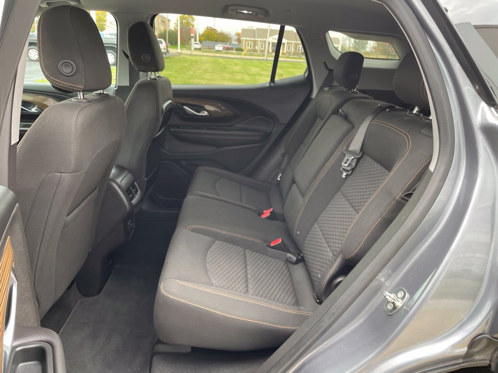 Used 2019 GMC Terrain SLE w/ Driver Convenience Package FWD image 10