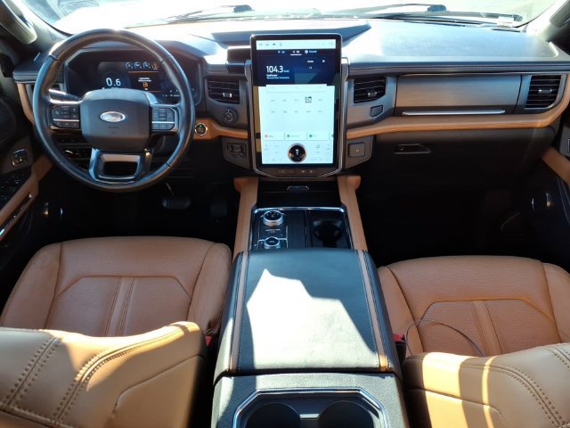 Certified 2023 Ford Expedition Platinum AWD/4WD image 14
