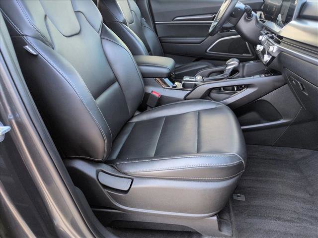 Used 2024 Kia Telluride S AWD/4WD image 21