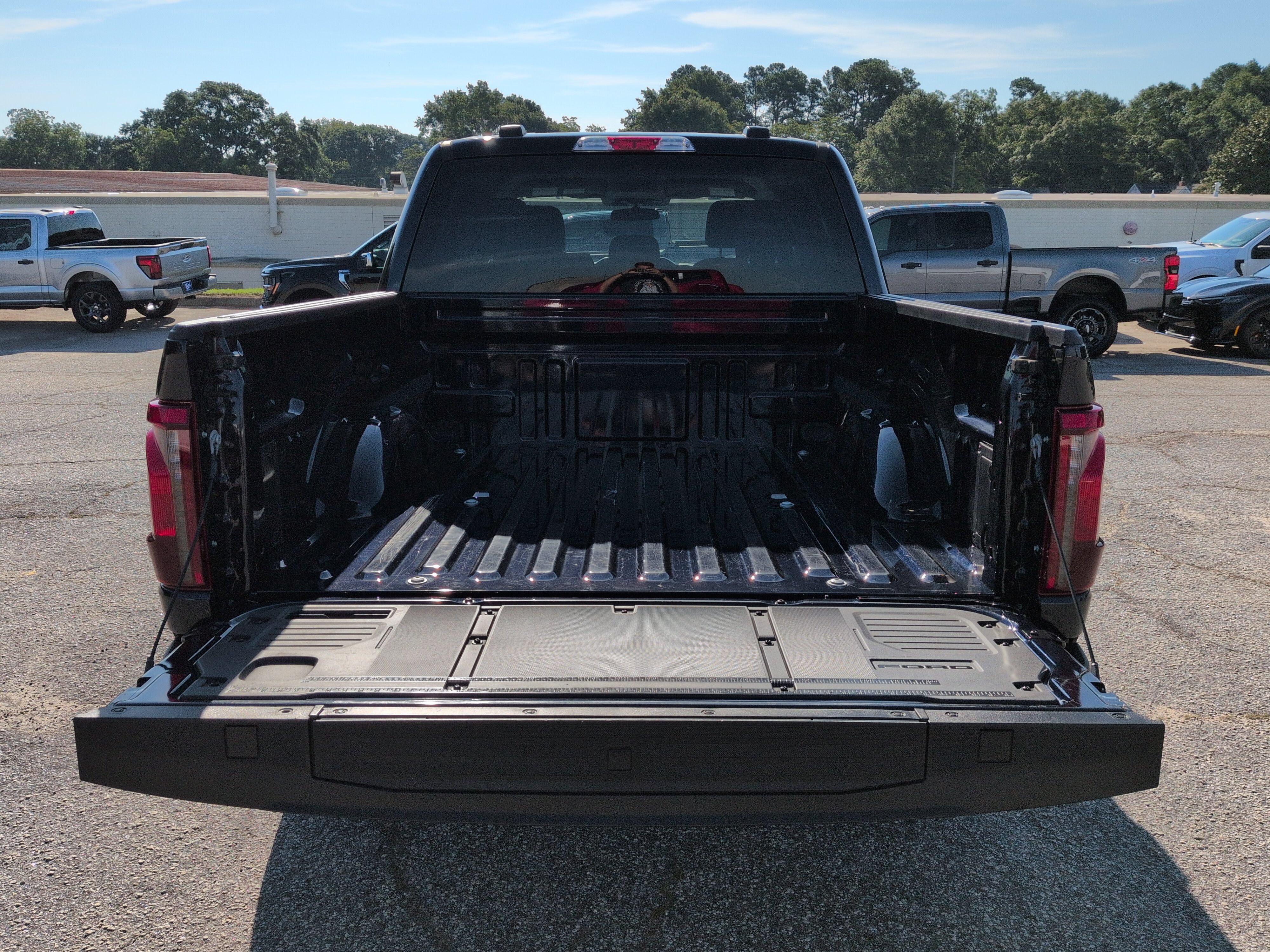 Certified 2025 Ford F150 XL w/ Equipment Group 103A High AWD/4WD image 11