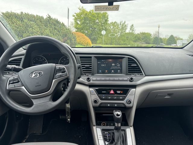 Used 2017 Hyundai Elantra SE FWD image 12