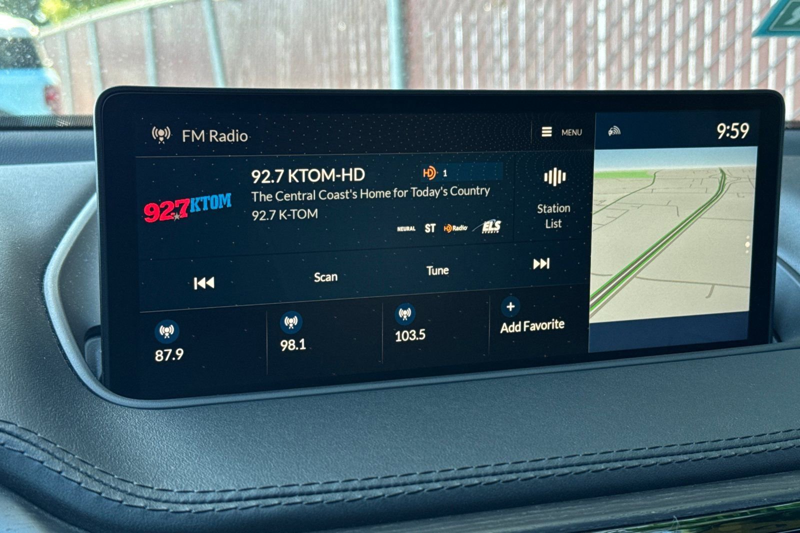 Used 2023 Acura MDX SH-AWD w/ Advance Package image 19