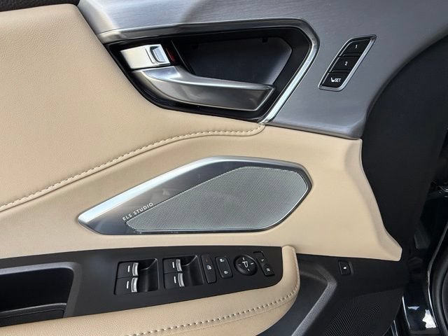 Used 2023 Acura RDX FWD w/ Technology Package image 13