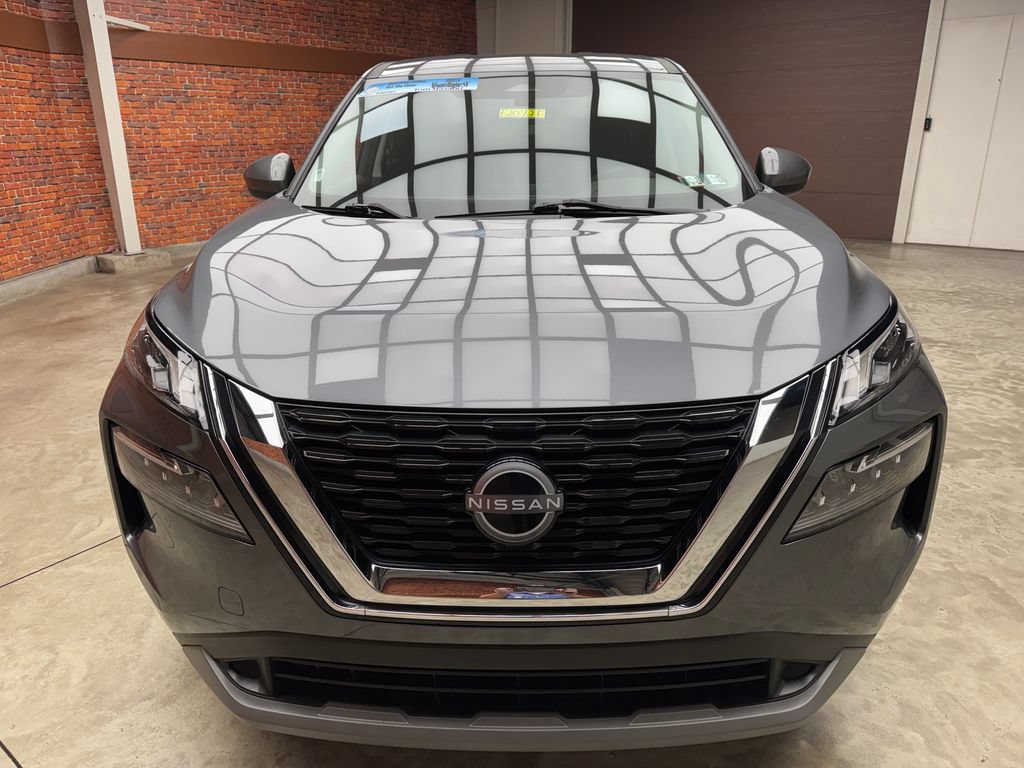 Used 2023 Nissan Rogue SV AWD/4WD image 8