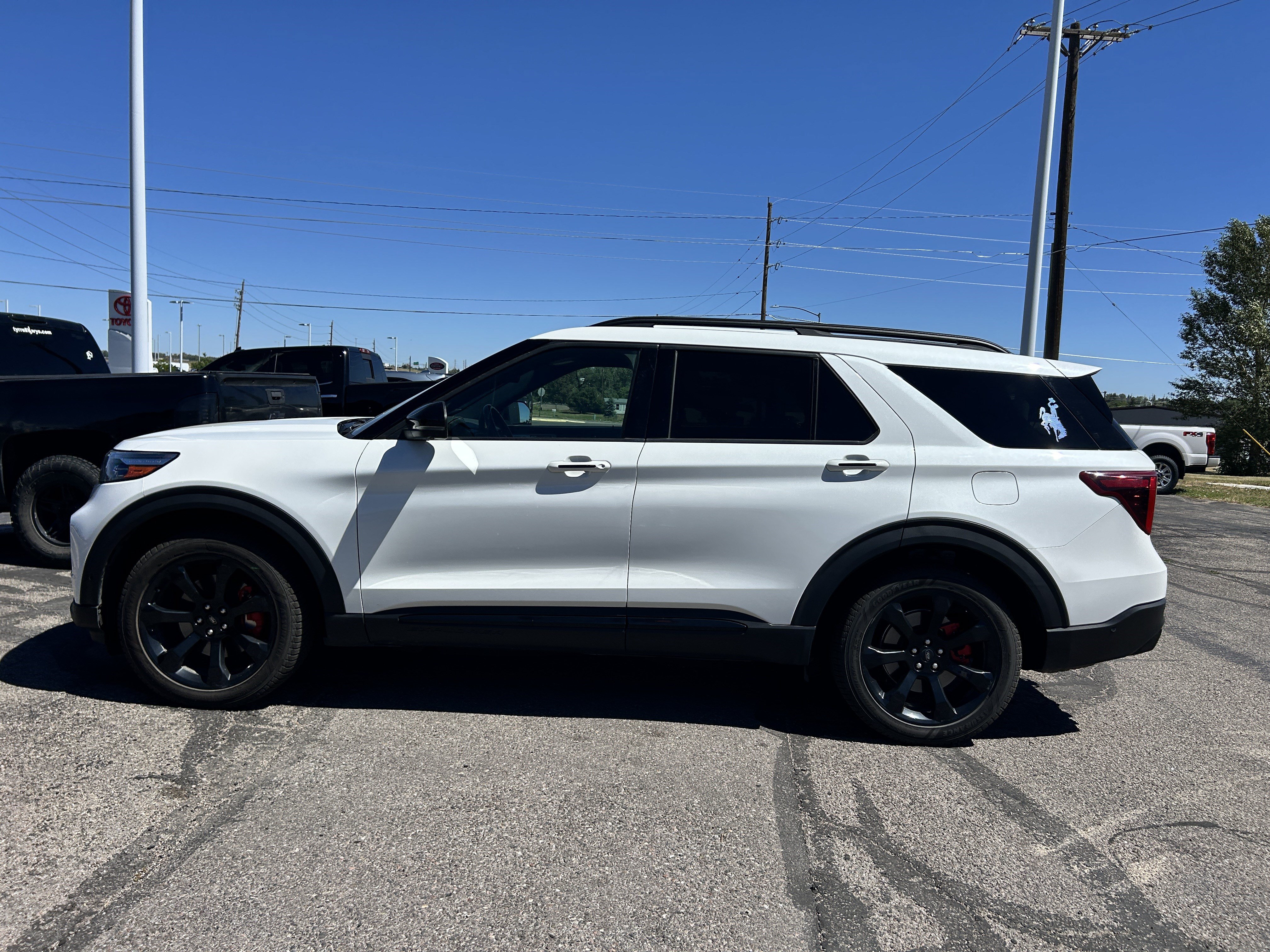Certified 2021 Ford Explorer ST w/ Equipment Group 401A AWD/4WD image 3