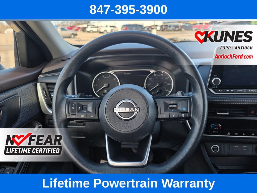 Used 2023 Nissan Rogue SV image 36
