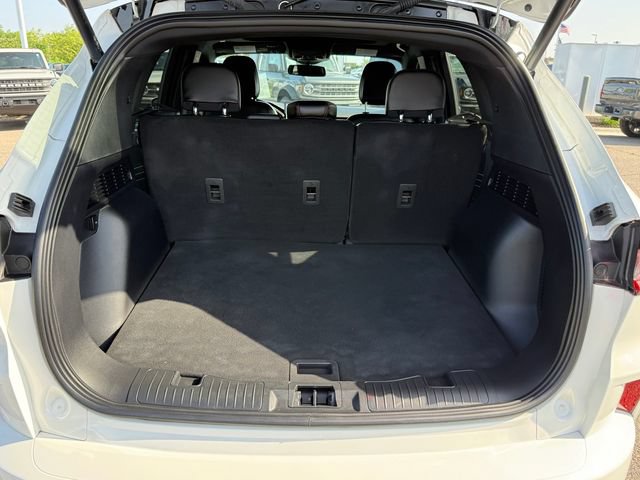 Certified 2024 Ford Escape ST-Line Elite AWD/4WD image 28