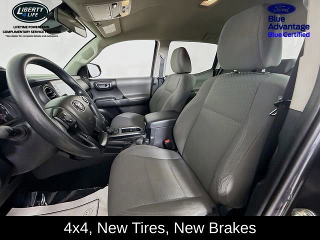 Used 2021 Toyota Tacoma SR AWD/4WD image 19