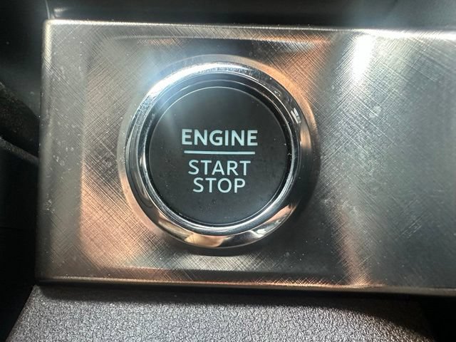 Certified 2024 Ford F250 King Ranch w/ Chrome Package AWD/4WD image 17