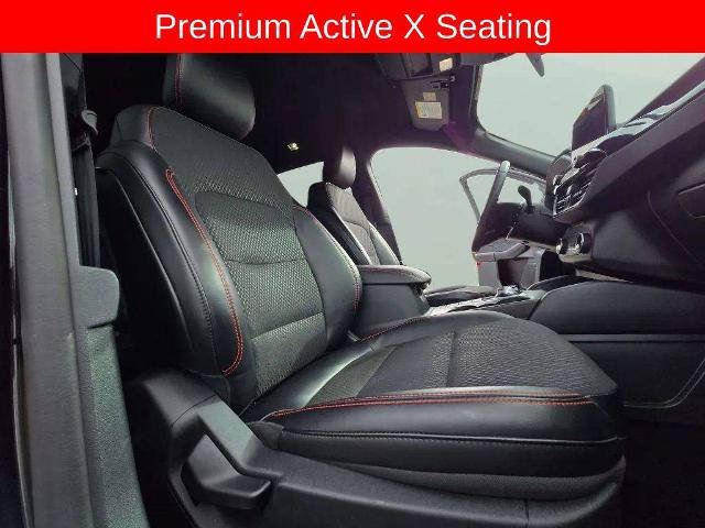 Certified 2025 Ford Escape ST-Line Select AWD/4WD image 26