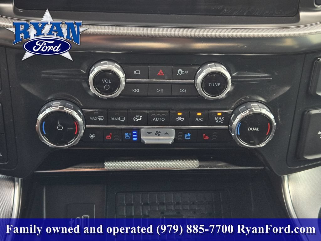 Certified 2025 Ford F150 Platinum w/ Equipment Group 702A High AWD/4WD image 15