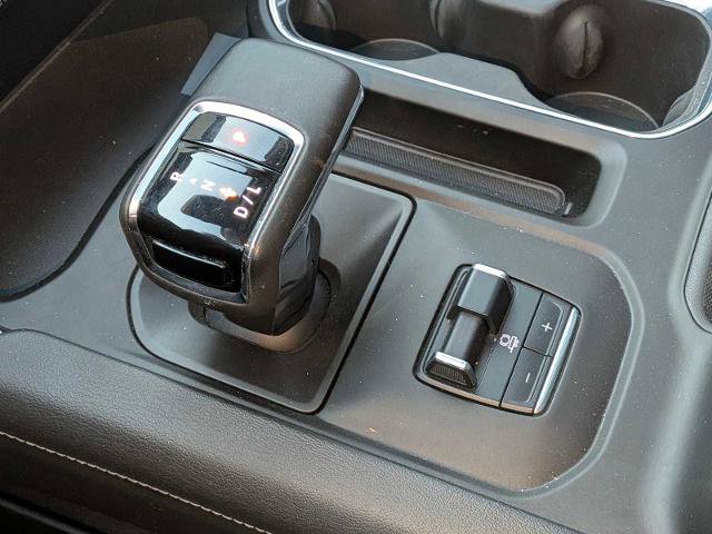 Used 2023 GMC Sierra 1500 Denali AWD/4WD image 26