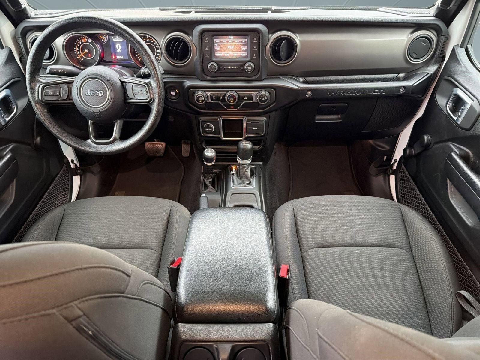 Used 2021 Jeep Wrangler Unlimited Sport AWD/4WD image 14