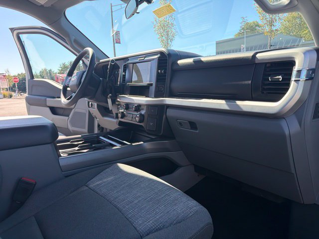 Certified 2026 Ford F350 XLT w/ Snow Plow Prep Package AWD/4WD image 19