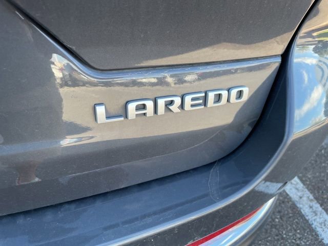 Used 2024 Jeep Grand Cherokee Laredo image 10