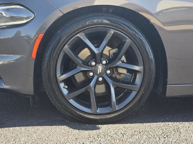 Used 2023 Dodge Charger SXT w/ Blacktop Package RWD image 31