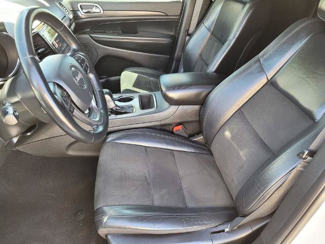 Used 2021 Jeep Grand Cherokee Laredo X AWD/4WD image 16