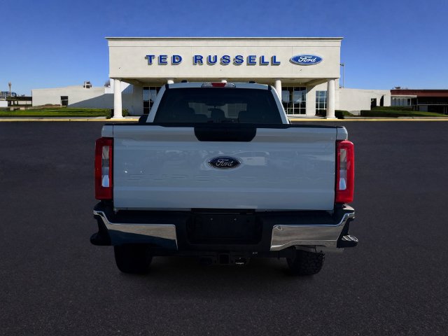 Certified 2025 Ford F250 XLT AWD/4WD image 5