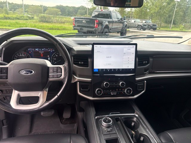 Certified 2023 Ford Expedition Max XLT RWD image 12