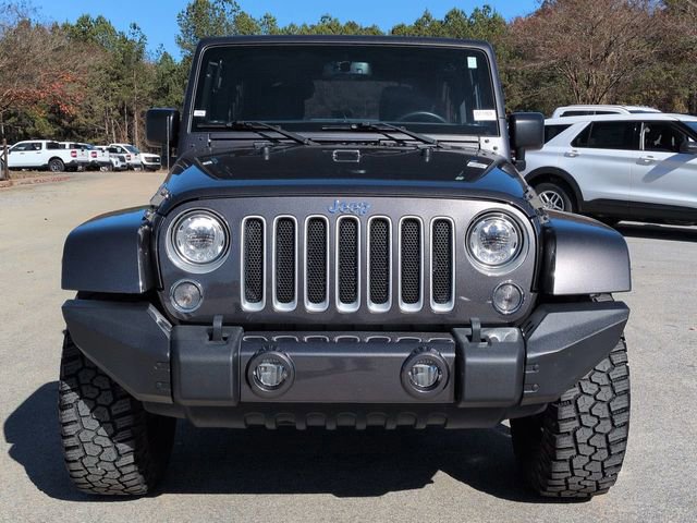 Used 2018 Jeep Wrangler Unlimited Sahara w/ Connectivity Group image 8