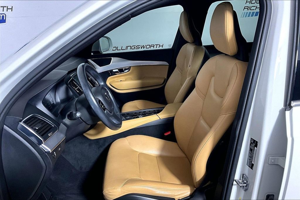 Used 2018 Volvo XC90 T5 Momentum w/ Convenience Package AWD/4WD image 20