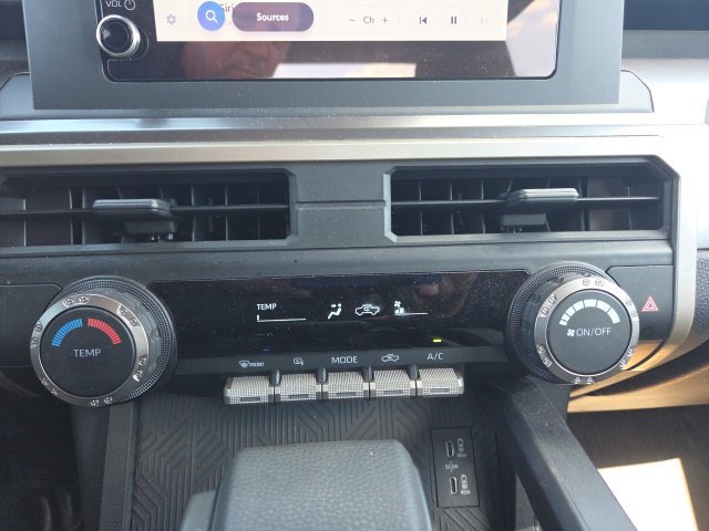 Used 2024 Toyota Tacoma SR5 RWD image 31