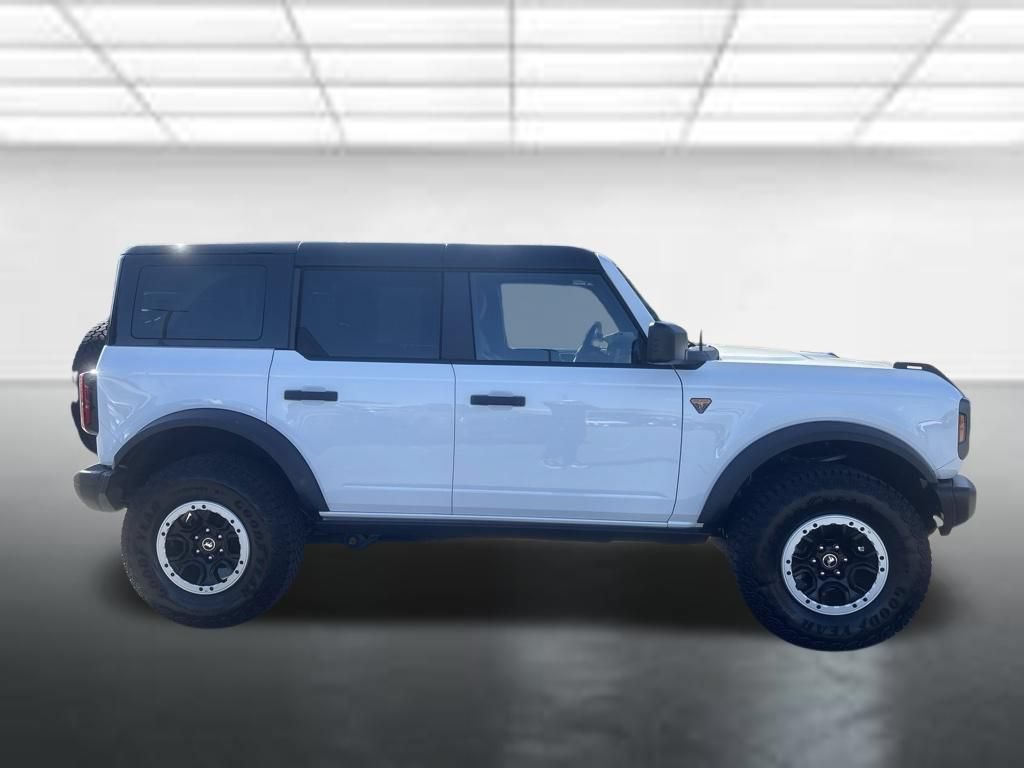 Certified 2025 Ford Bronco Badlands w/ Sasquatch Package AWD/4WD image 6