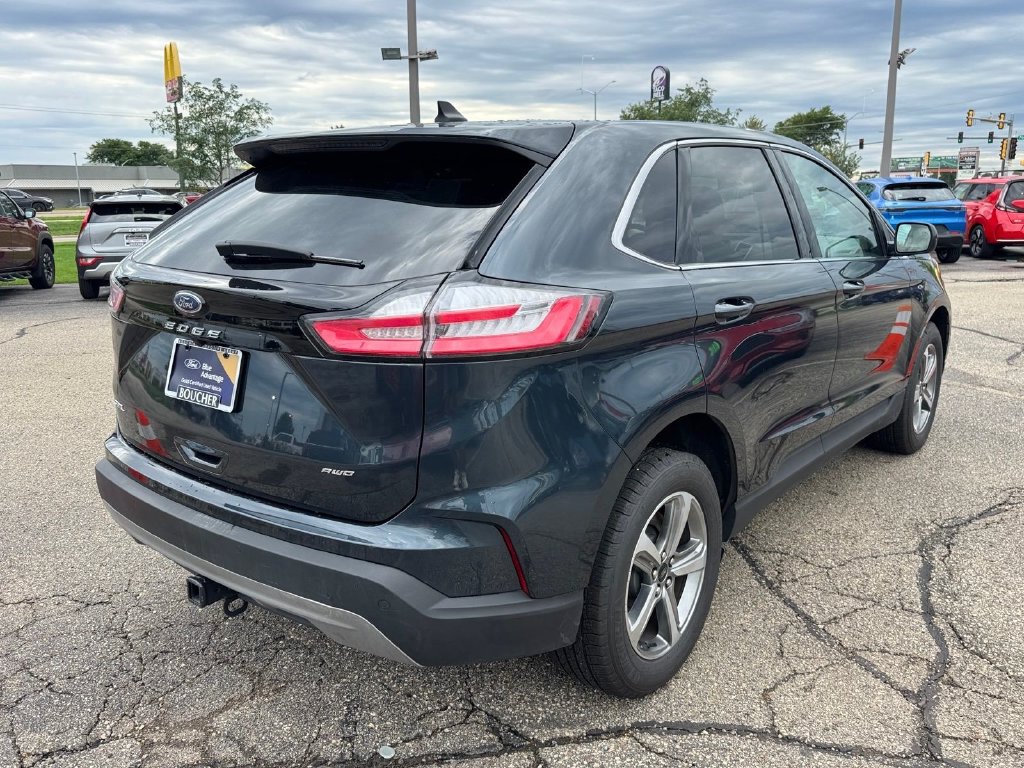 Certified 2024 Ford Edge SEL w/ Convenience Package AWD/4WD image 5