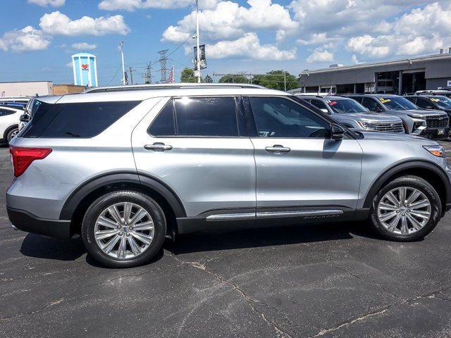 Certified 2023 Ford Explorer Limited w/ Limited Technology Package RWD image 11