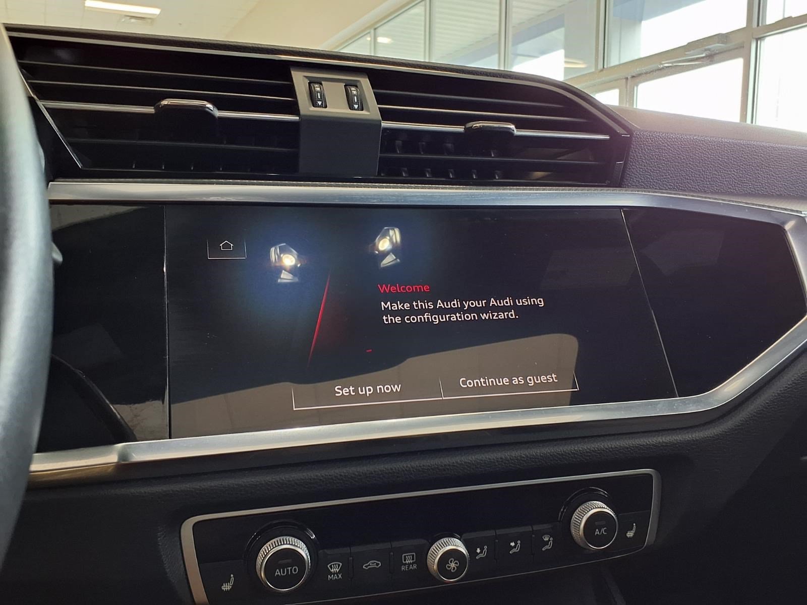 Used 2023 Audi Q3 2.0T Premium Plus AWD/4WD image 18