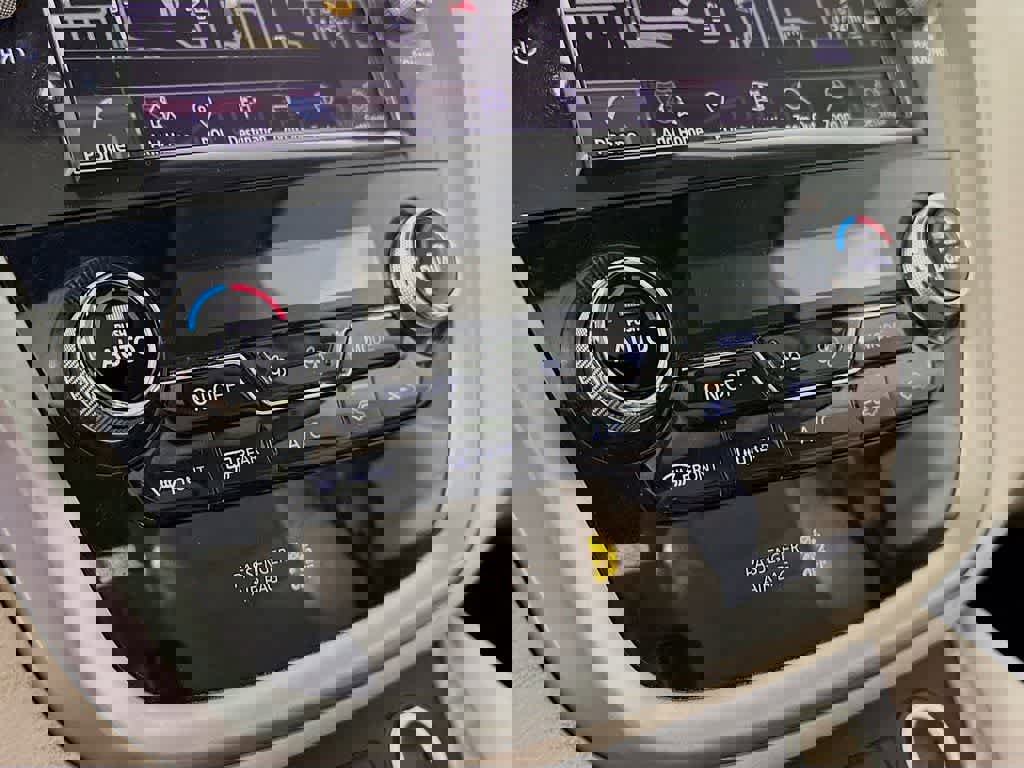 Used 2020 Nissan Murano SL image 18