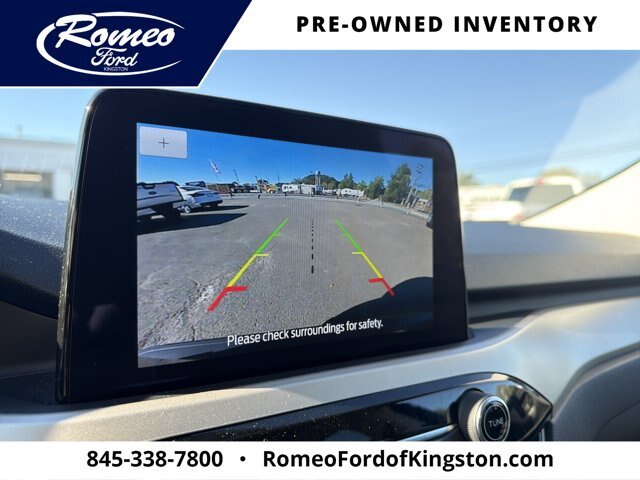 Certified 2022 Ford Escape SE w/ SE Sport Appearance Package AWD/4WD image 18