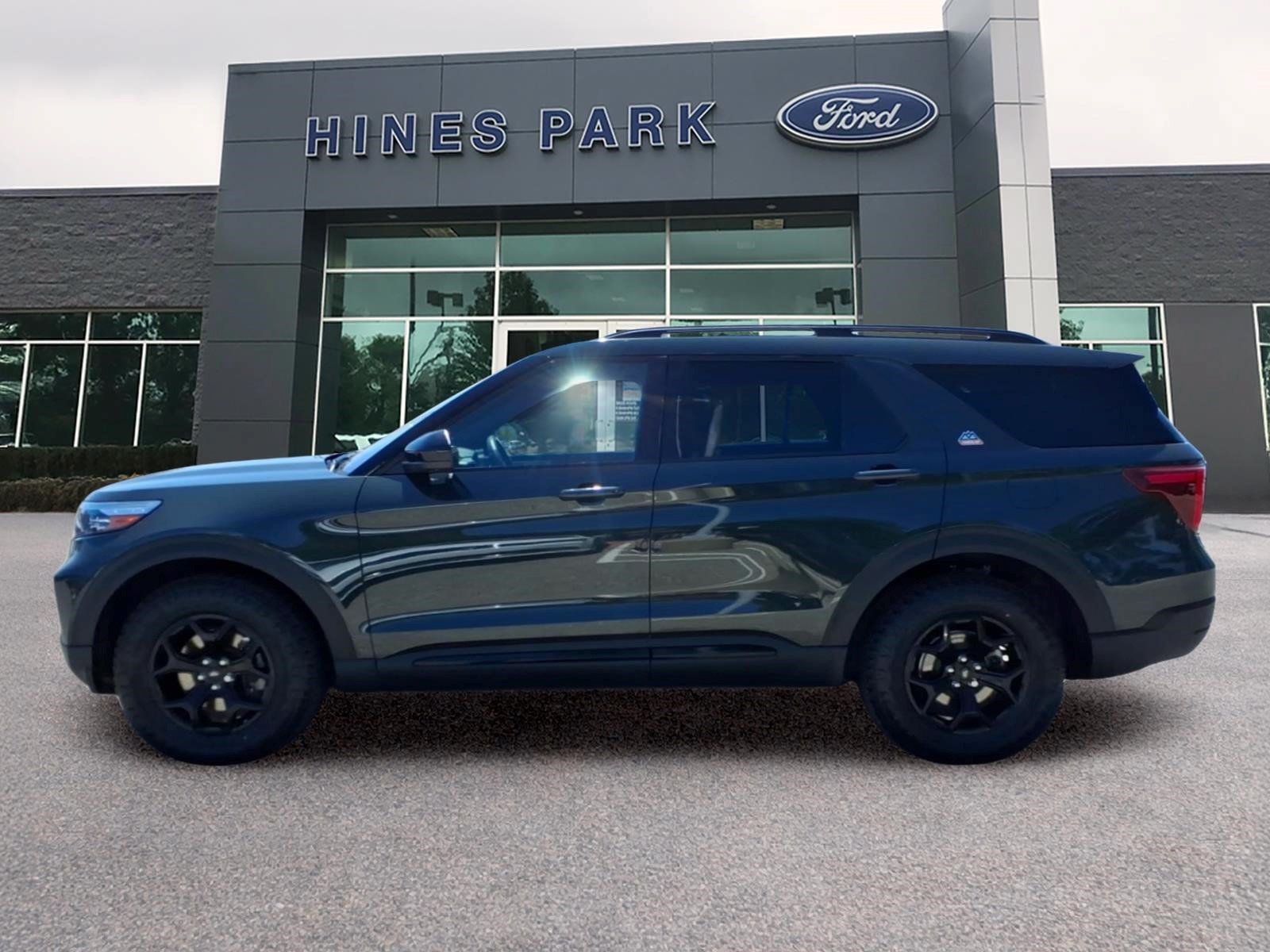 Certified 2023 Ford Explorer Timberline w/ Timberline Technology Package AWD/4WD image 4