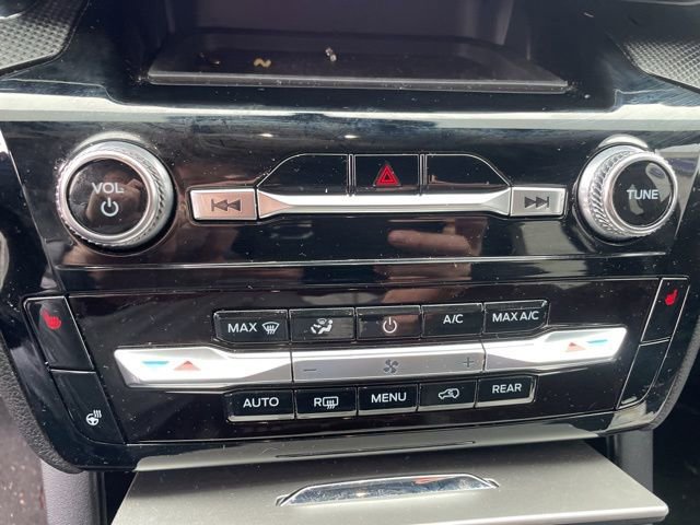 Certified 2024 Ford Explorer ST-Line w/ Class IV Trailer Tow Package image 10