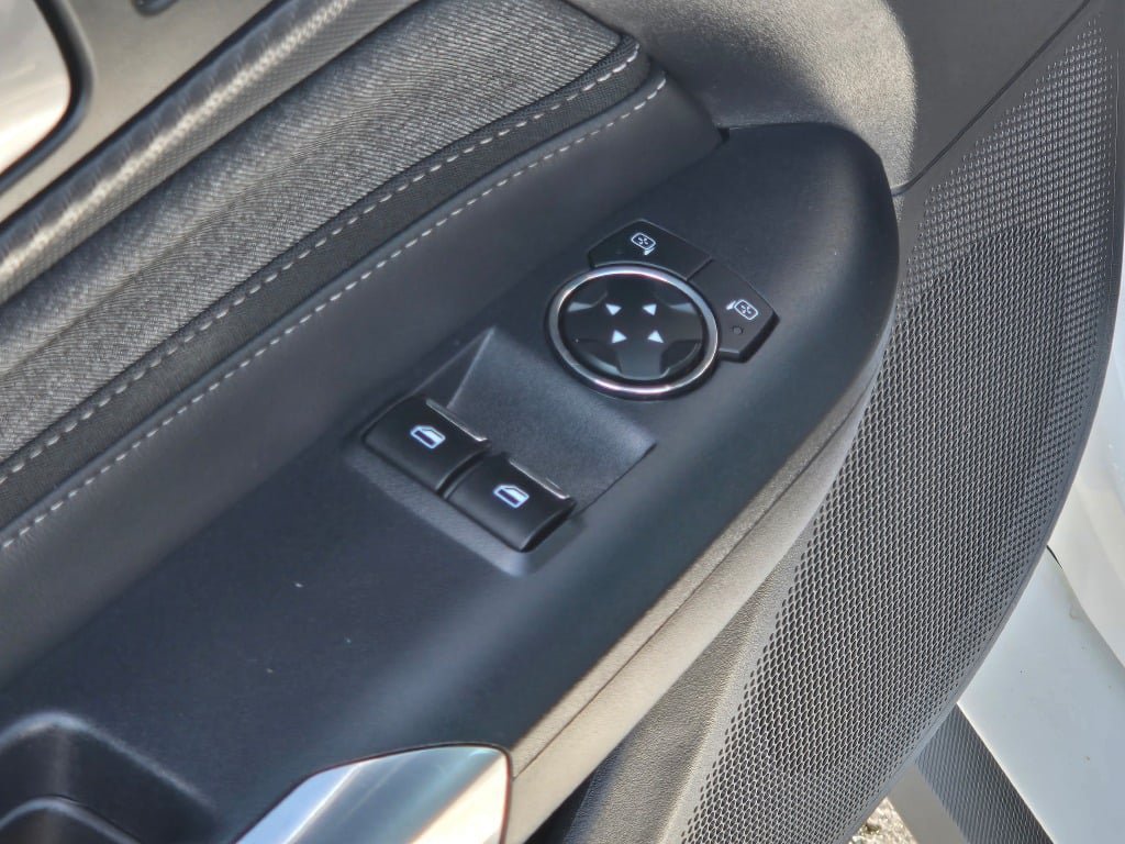 Certified 2024 Ford Mustang Coupe RWD image 13