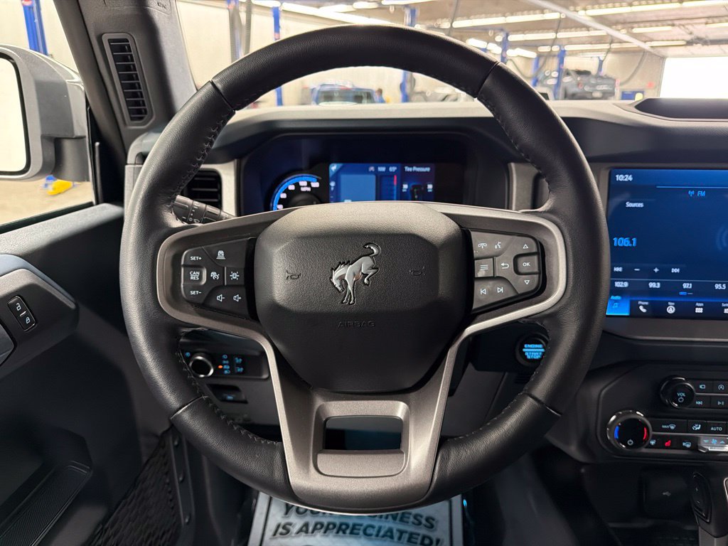 Certified 2024 Ford Bronco Outer Banks AWD/4WD image 18