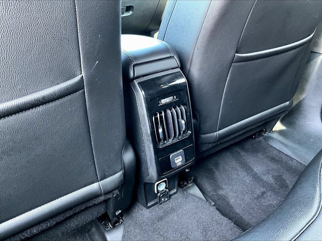 Used 2024 Jeep Compass Latitude AWD/4WD image 10