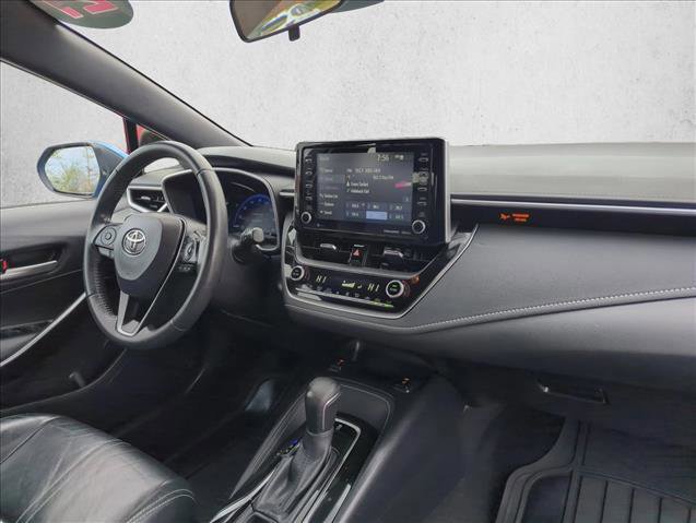 Used 2021 Toyota Corolla XSE image 19