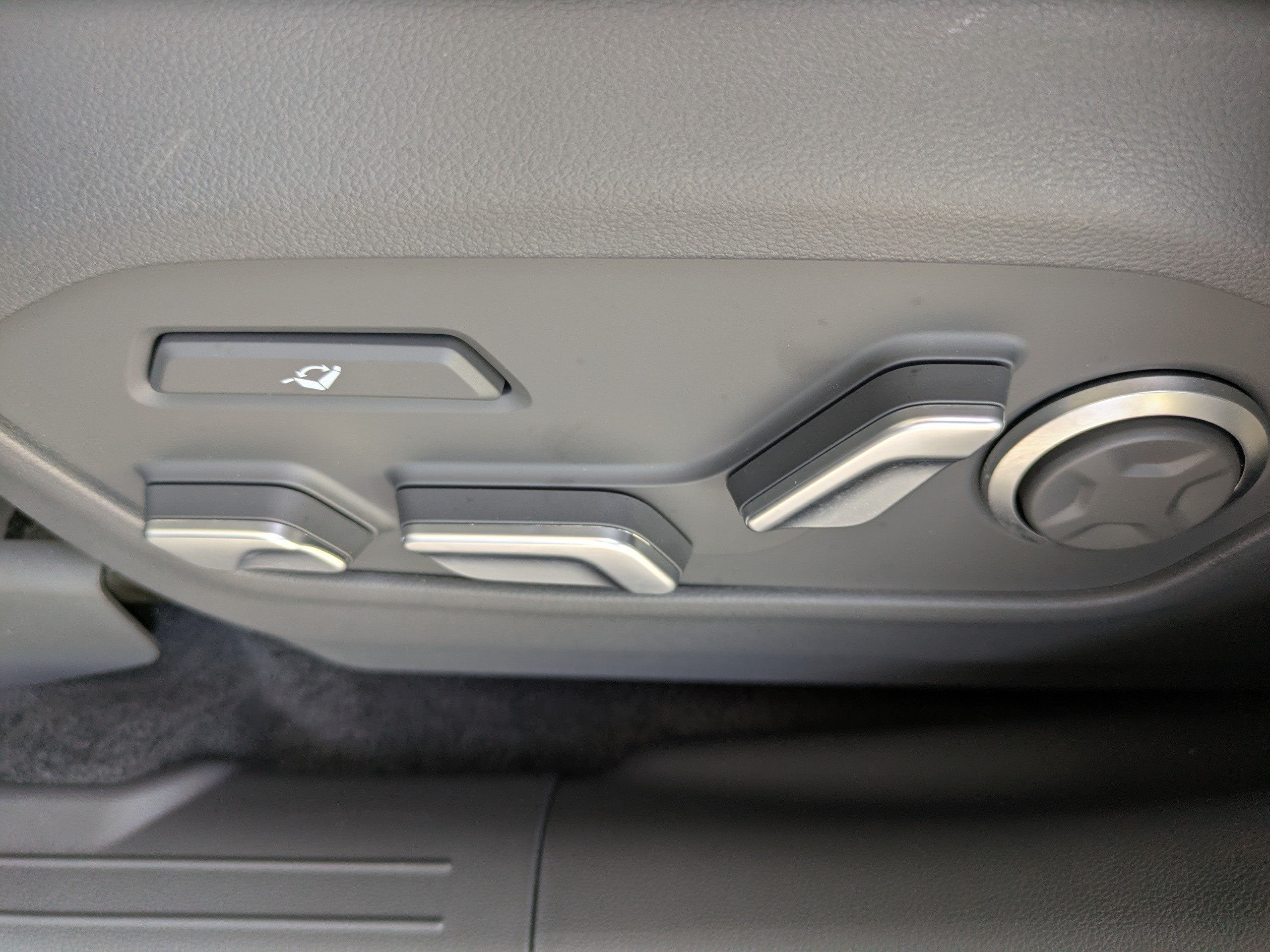 Used 2025 Hyundai Santa Fe Calligraphy AWD/4WD image 22
