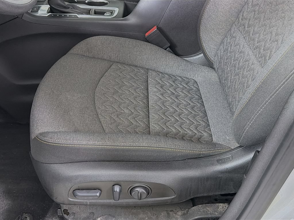 Used 2022 Chevrolet Equinox LT AWD/4WD image 22