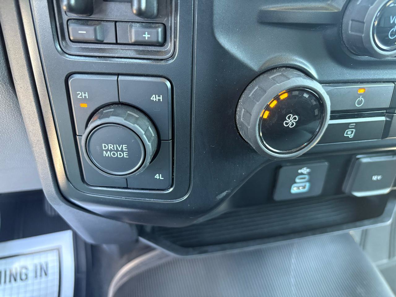 Certified 2025 Ford F250 XLT AWD/4WD image 30
