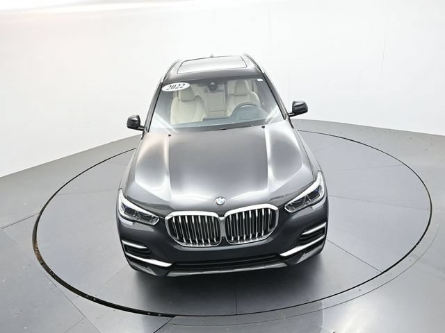 Used 2022 BMW X5 xDrive40i w/ Executive Package AWD/4WD image 42