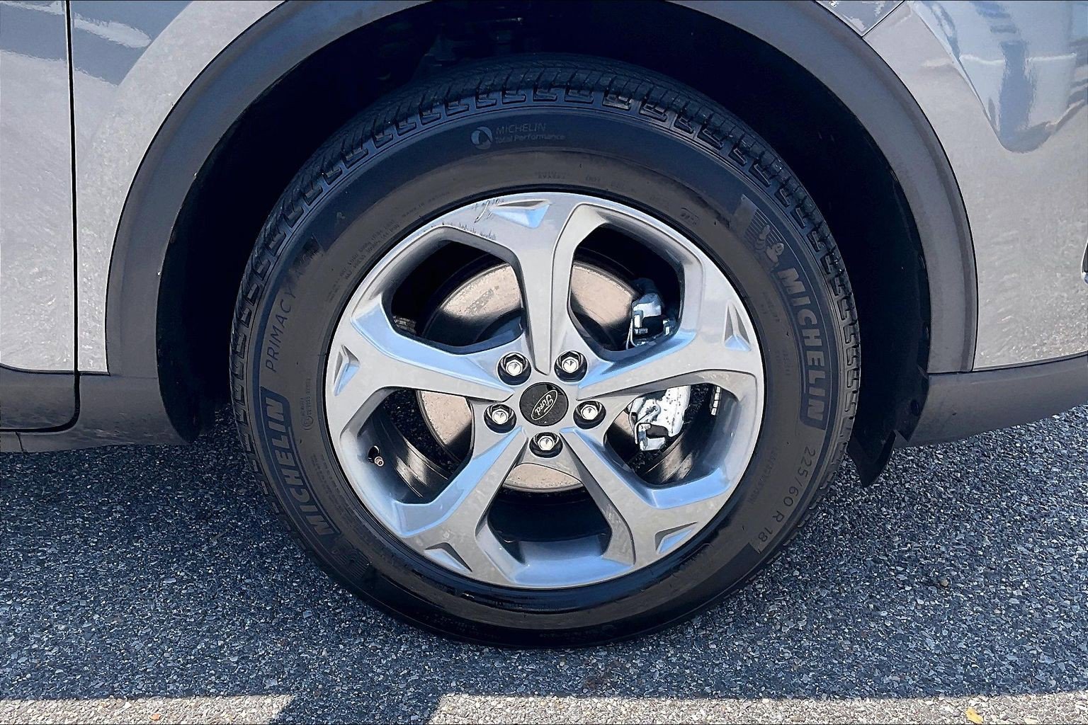 Certified 2025 Ford Escape ST-Line AWD/4WD image 9