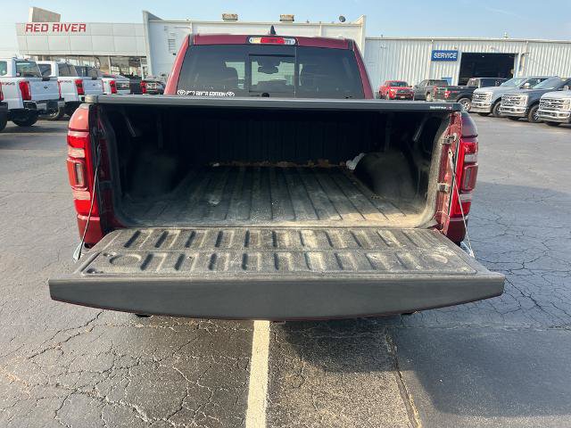 Used 2019 RAM 1500 Laramie AWD/4WD image 10