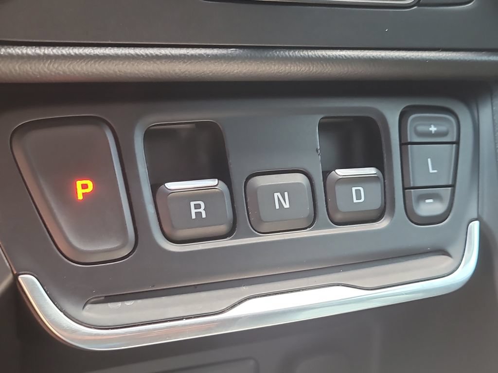 Used 2020 GMC Terrain Denali w/ Denali Premium Package FWD image 25